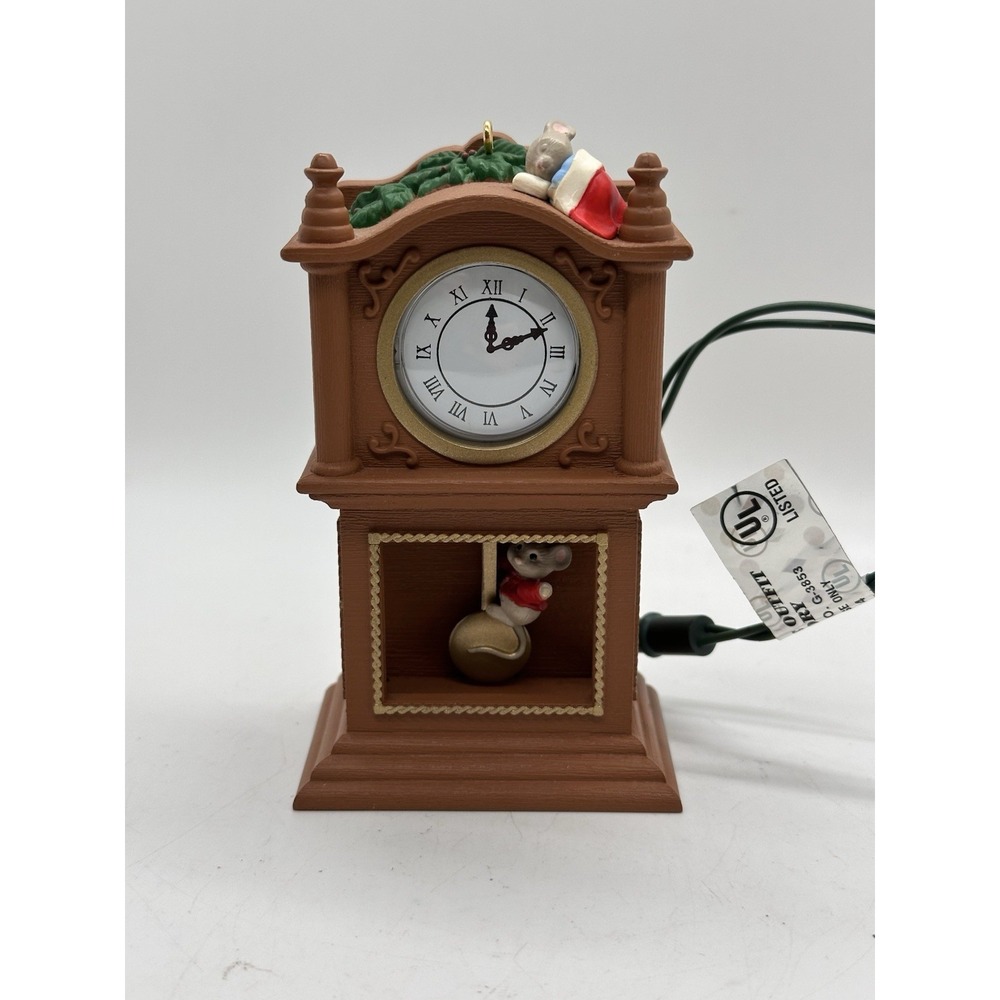 Hallmark 1994 Light-Up Clock Ornament Mouse Scene Grandfather Style Works VTG